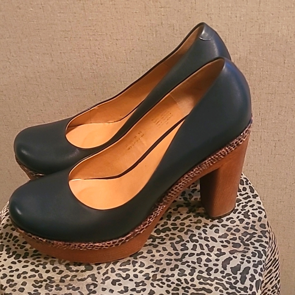 ANDREA Fenzi blue and brown platform heels Size 10